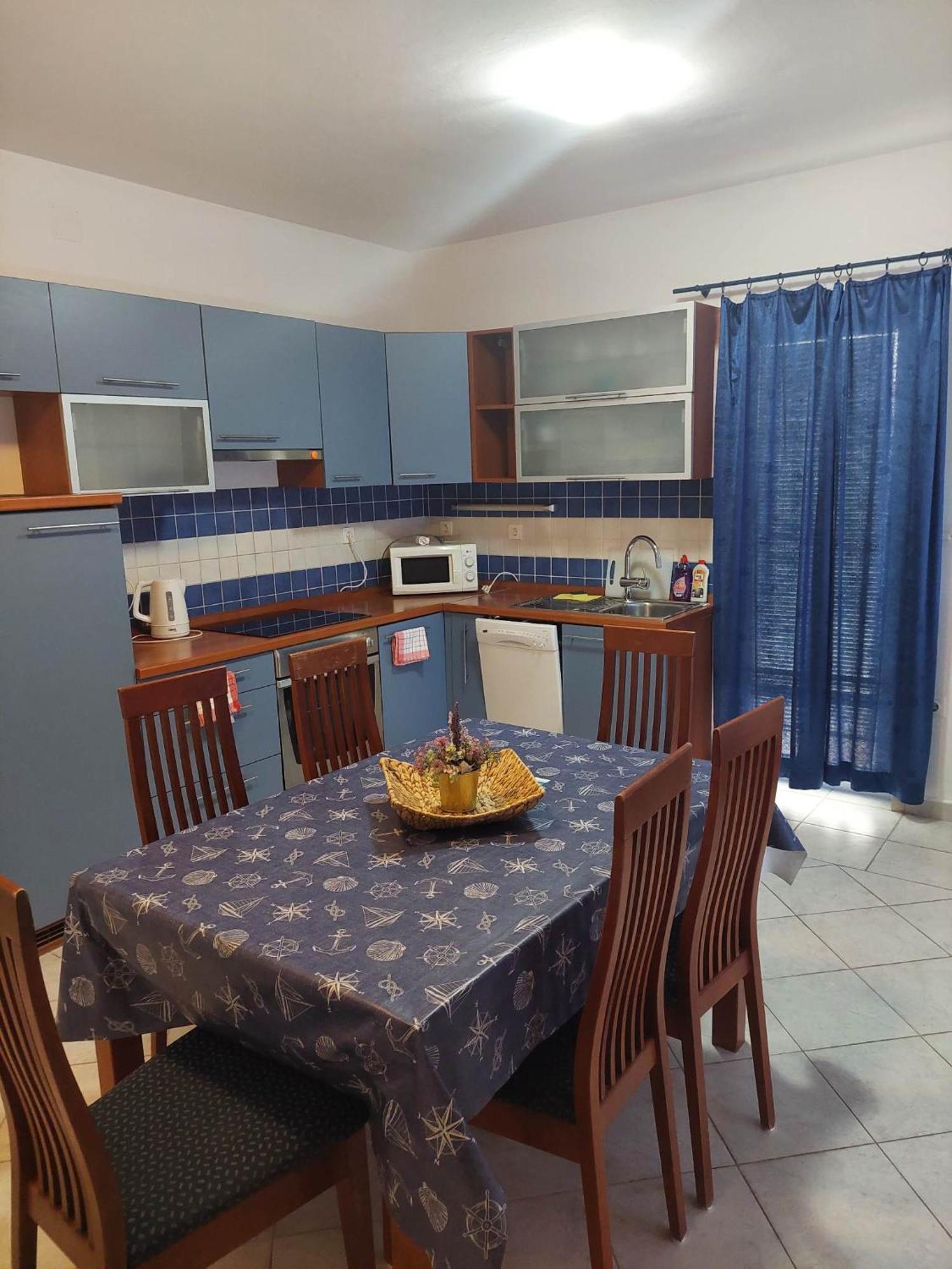 Apartmani Zec Šilo Zewnętrze zdjęcie