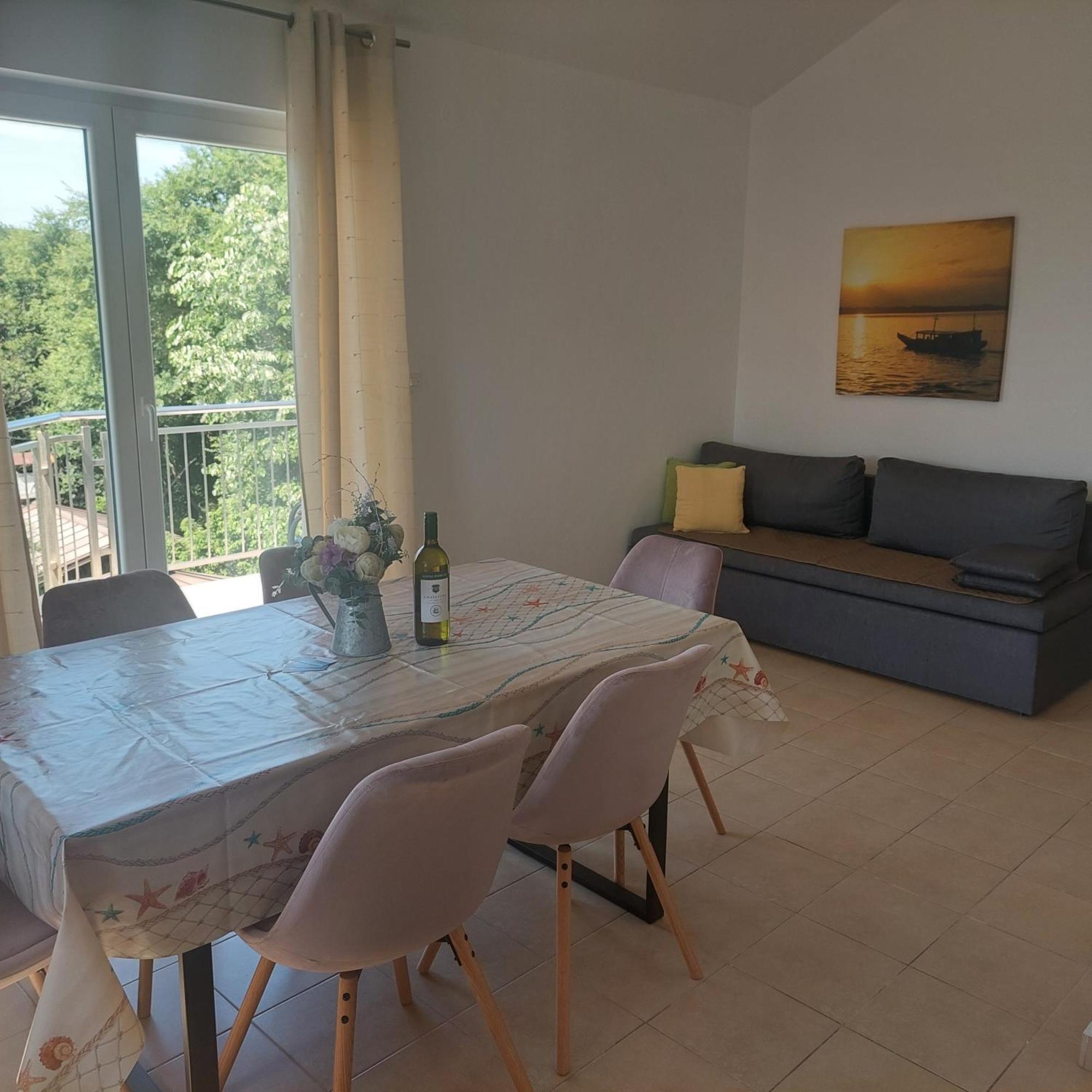 Apartmani Zec Šilo Zewnętrze zdjęcie