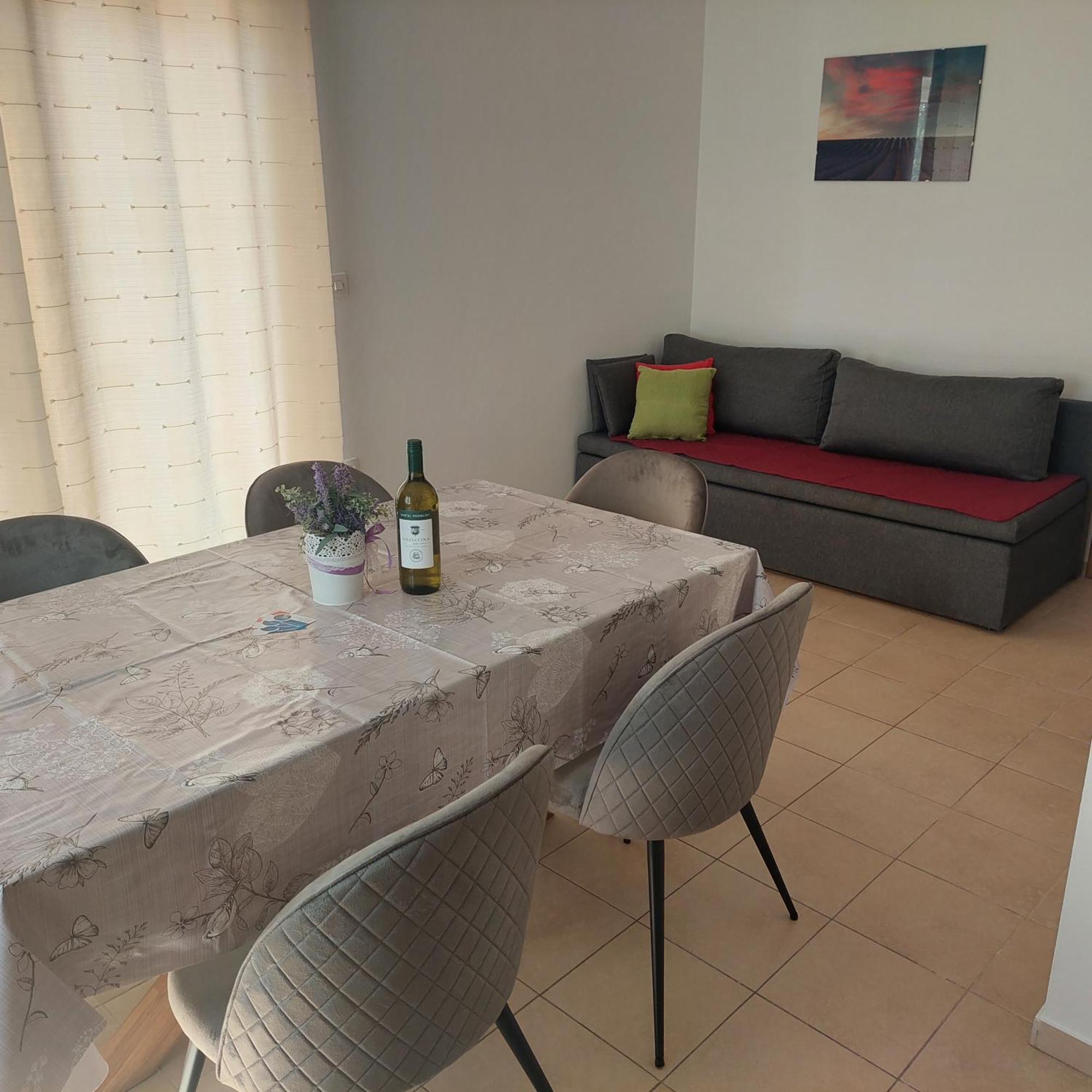 Apartmani Zec Šilo Zewnętrze zdjęcie